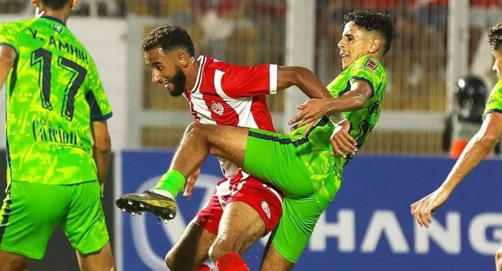 من مباراة الوداد الرياضي والمغرب التطواني في البطولة الاحترافية