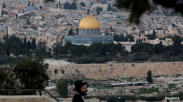"الكنيست" يصادق على تعديل قانوني يمنع إقامة قنصليات في القدس