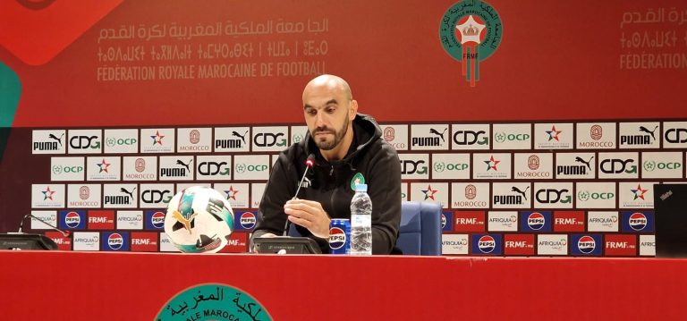 بسبب غياب زياش وسايس.. الركراكي يكشف هوية القائد الجديد للمنتخب المغربي