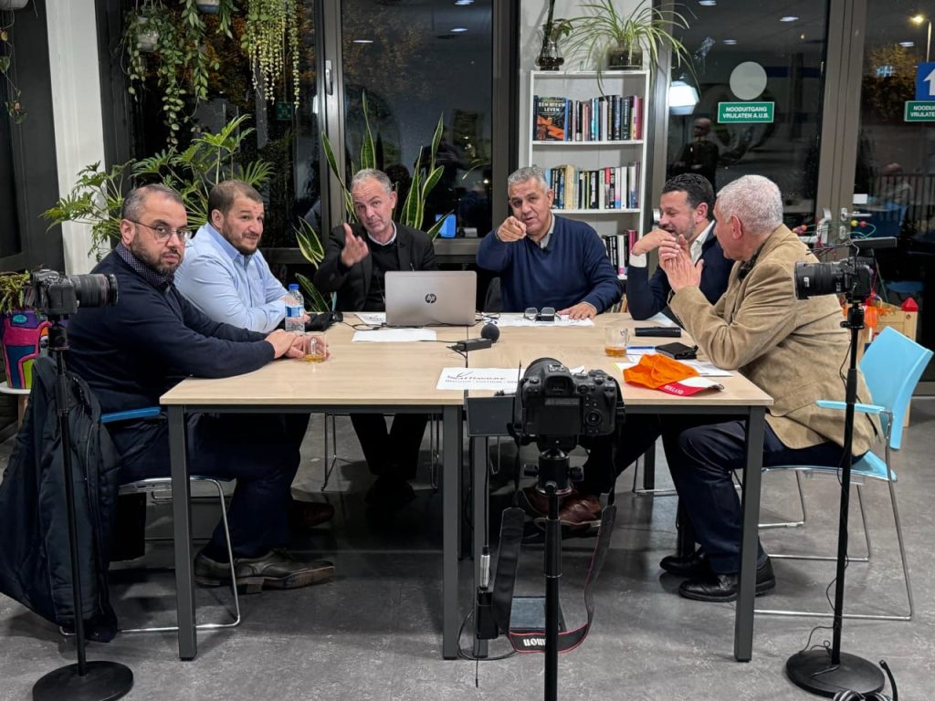هولندا مابعد أحداث أمستردام.. ندوة تجمع مغاربة المهجر " فيديو"