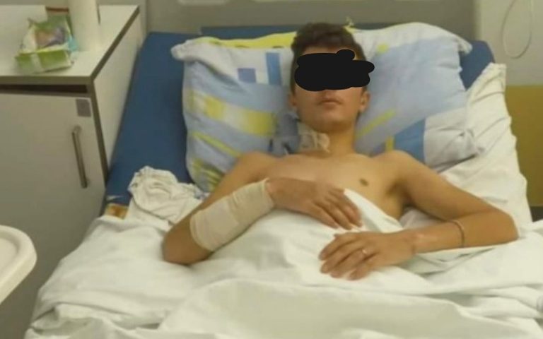 مأساة مهاجر مغربي في صربيا.. "شهيد" يكشف هوية الشرطيين المتورطين في بتر ساقيه