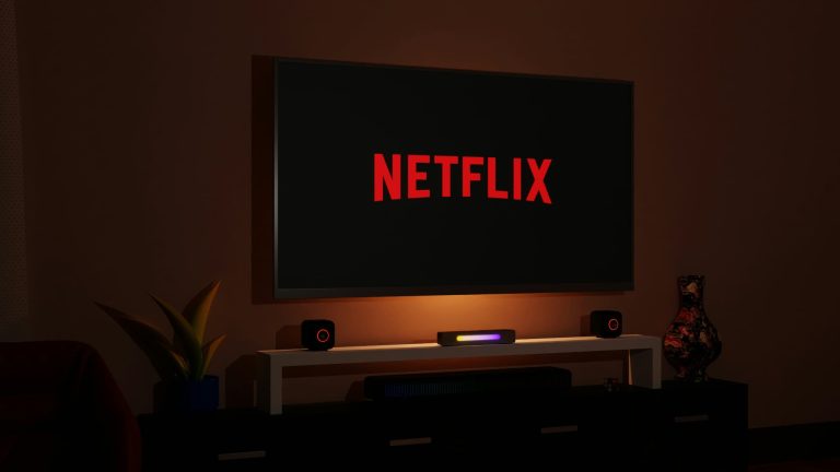 هل تعلم أن نتفليكس كانت ترسل الأفلام بالبريد؟