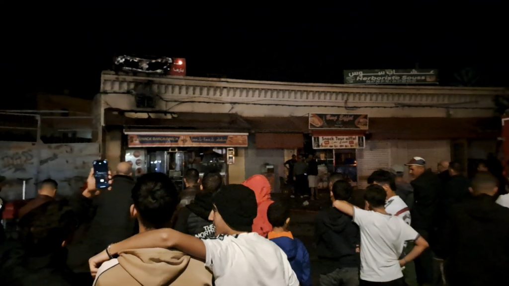 وجدة .. إندلاع حريق بأحد السناكات بسبب "فريتوز"