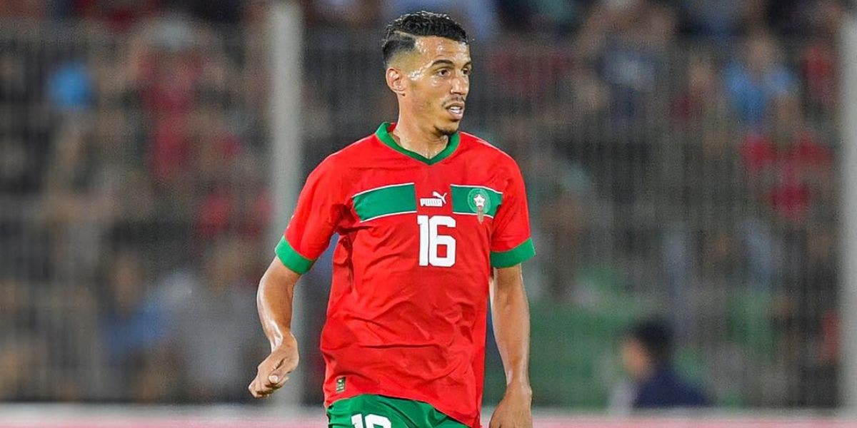 لاعبو المنتخب المغربي يصالحون حركاس مع الجماهير الوجدية