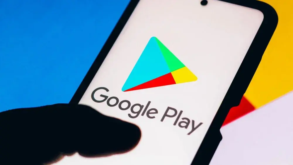 تحذيرات من تطبيقات رديئة على متجر “Google play”