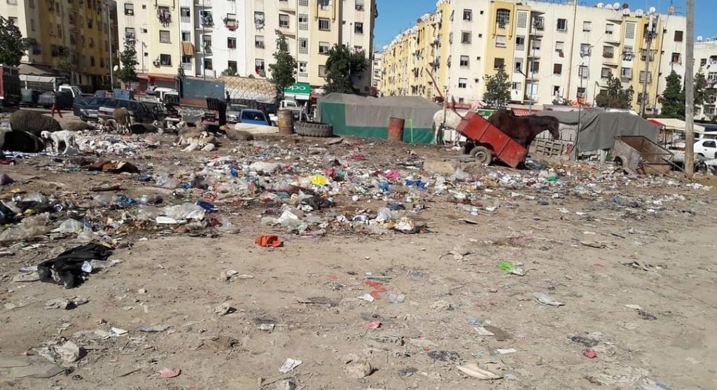 سلطات الدار البيضاء تحارب الأكواخ العشوائية بسيدي مومن