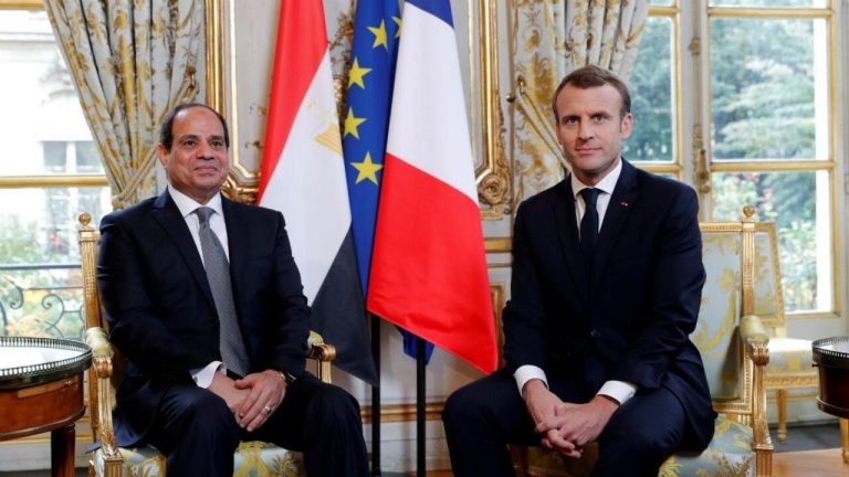 ماكرون والسيسي