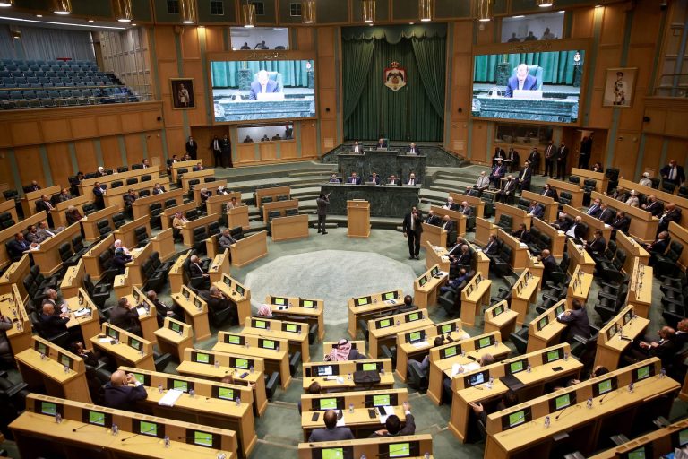 البرلمان الأردني ردا على مقترح ترامب: "المملكة لن تكون وطناً بديلاً"