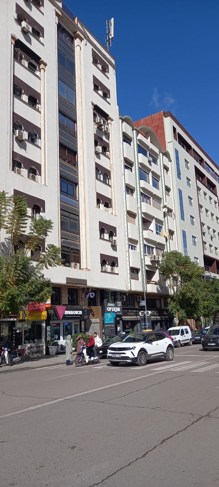 وجدة في حلة جديدة بعد توحيد لون بناياتها (صور)