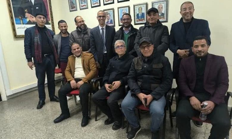 6 نقابات تعليمية بسطات تتضامن مع المدير الإقليمي وترفض أسلوب التقريع أمام الصحافة 1 6 نقابات تعليمية بسطات تتضامن مع المدير الإقليمي وترفض أسلوب التقريع أمام الصحافة