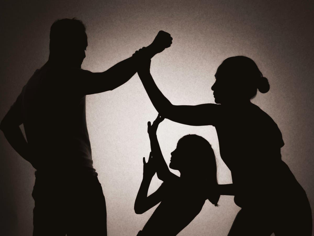 أشتوكة ..113 محضراً و270 شكاية معالجة في قضايا العنف ضد النساء والأطفال