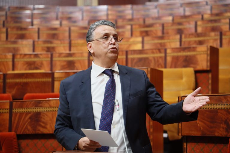 وهبي: "خاص الوزراء يحضروا في مناقشة القوانين في البرلمان"