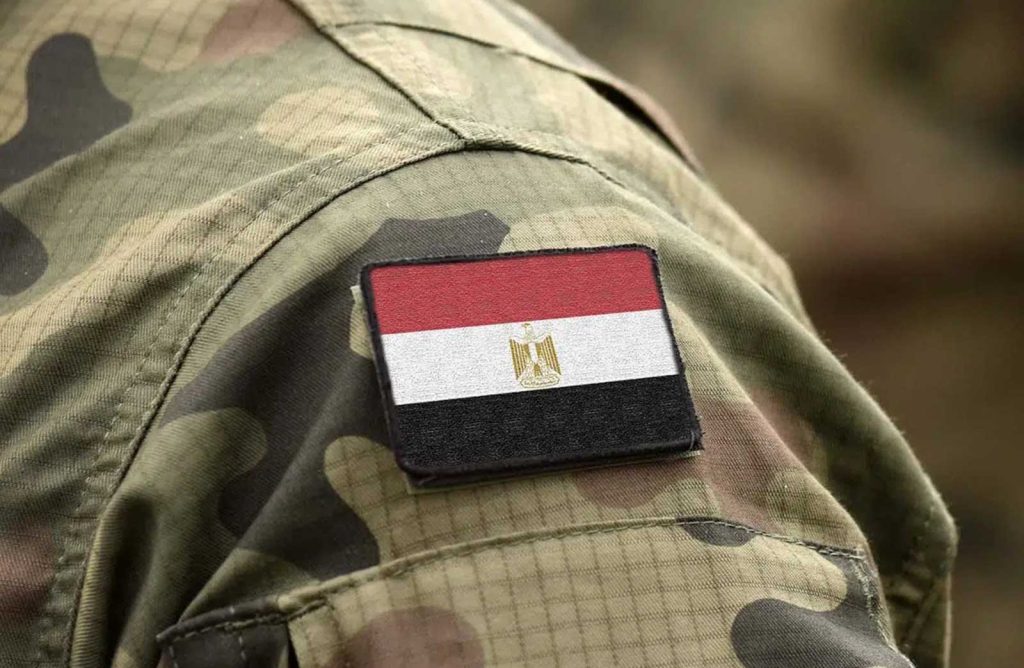 مصر.. وزير الدفاع يطالب الجيش بالحفاظ على "أعلى درجات الجاهزية"