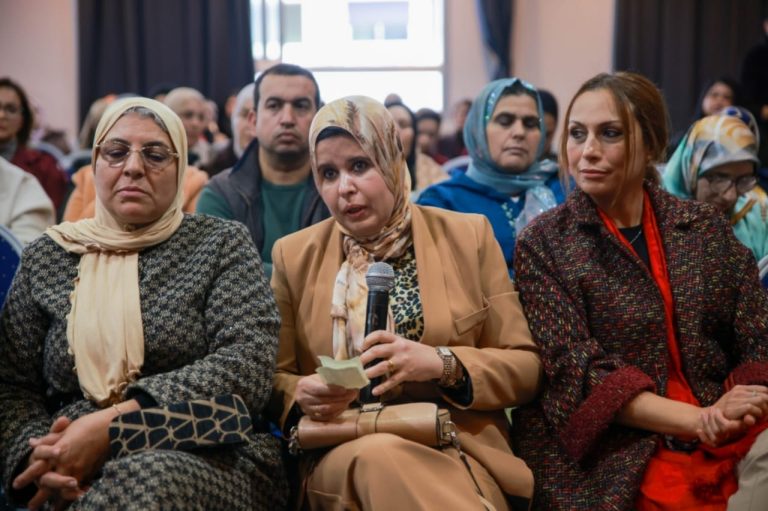 بنخضراء: "مراجعة المدونة لتحقيق توازن الاسرة"
