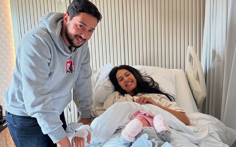 "الله يسمح لينا من الوالدين”.. منال بنشليخة تتحدث عن معاناة الأمهات
