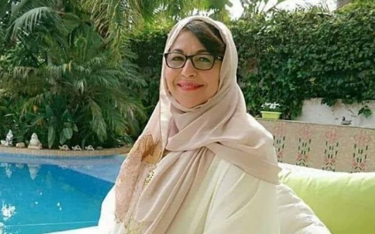 فضيلة بنموسى تخوض أولى تجاربها في الكتابة بسلسلة “فيها خير”