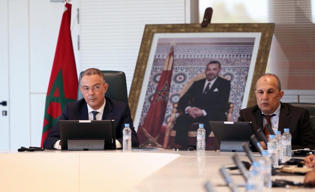 لقجع و بلقشور يجتمعان برؤساء أندية الدوري الاحترافي