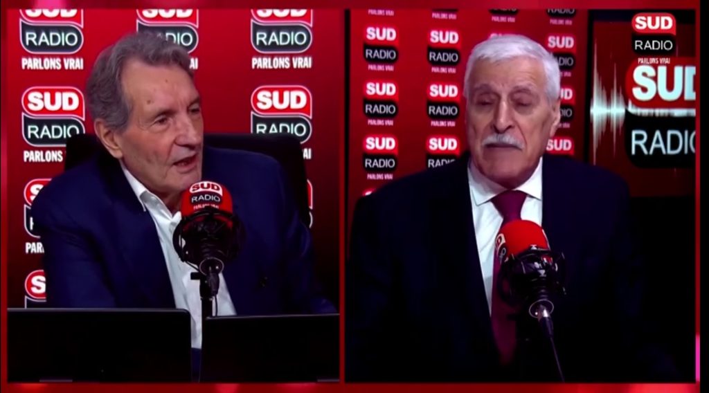 رئيس جمهورية القبايل: "مخابرات الجزائر وراء الهجمات الإرهابية التي جرت بفرنسا"