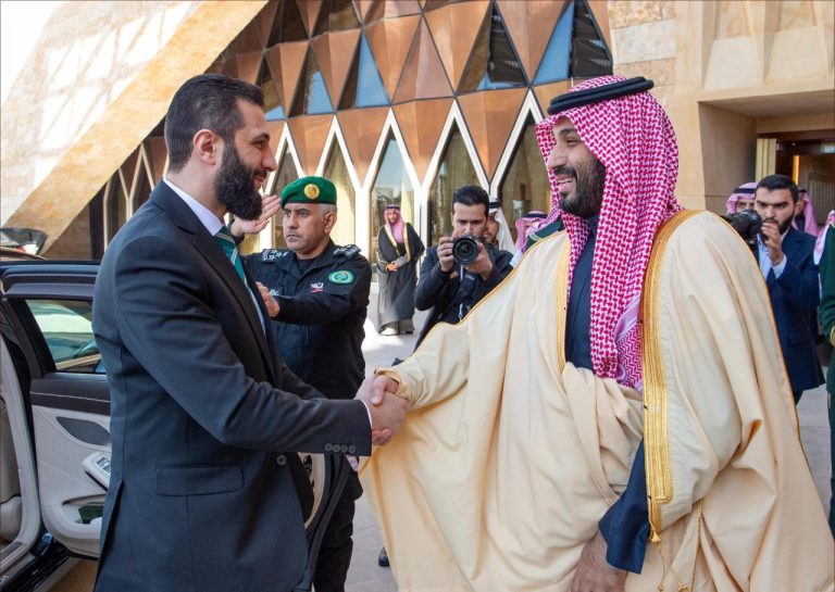 أحمد الشرع مع ولي العهد السعودي