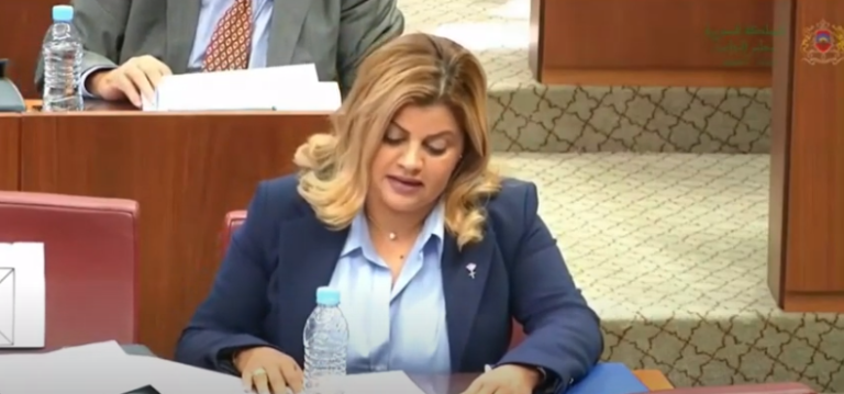عائشة الكرجي