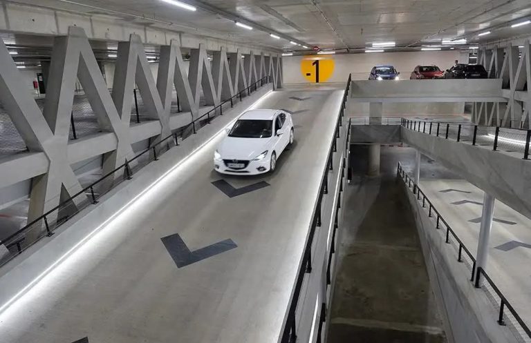 صورة تعبيرية لمرآب تحت أرضي في المغرب
