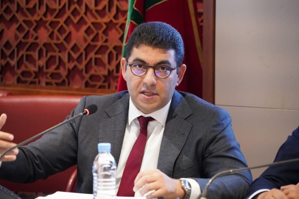 بنسعيد: "أطلقنا برامج للتكوين في الذكاء الاصطناعي بدور الشباب"
