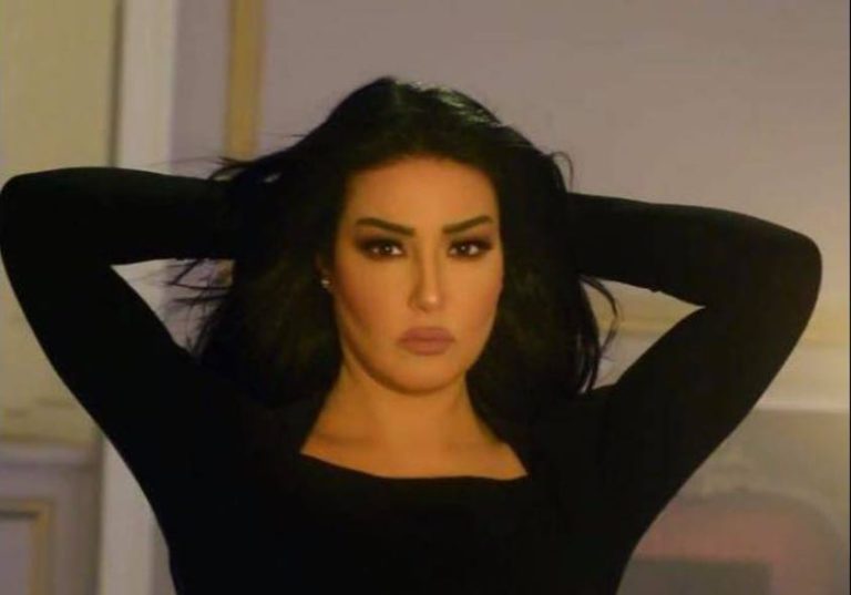 سمية الخشاب تحسم الجدل حول زواجها وتكشف عن مواصفات شريك حياتها