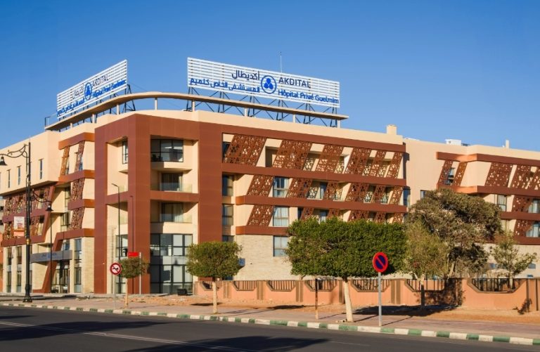 "أكديطال" تقرب خدماتها من ساكنة الصحراء بافتتاح مصحة جديدة في كلميم