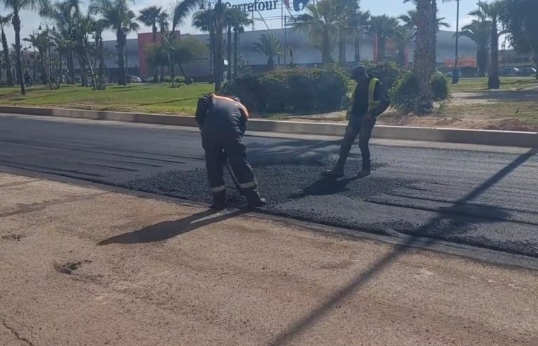 عملية تزفيت شوارع برشيد تثير الجدل و الساكنة تطالب بالمراقبة و المحاسبة