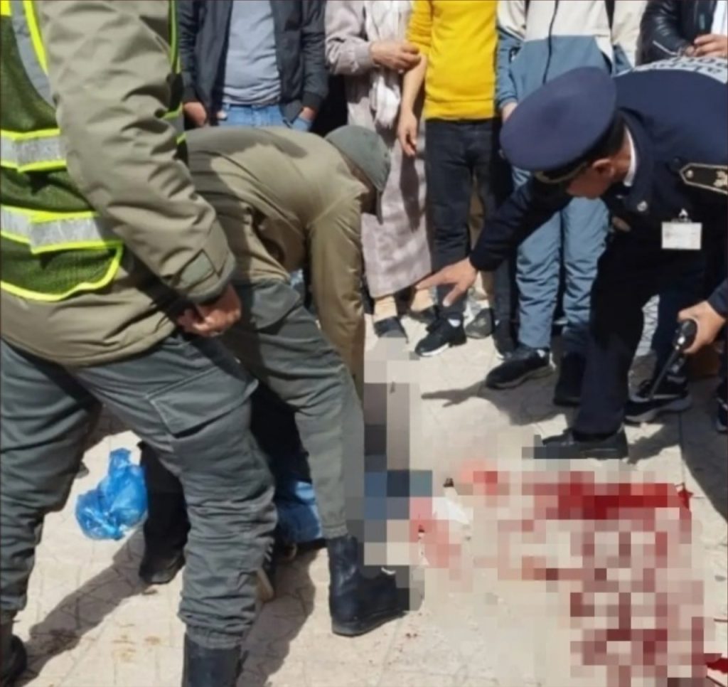 سقوط لوحة إشهارية على شاب بجرسيف