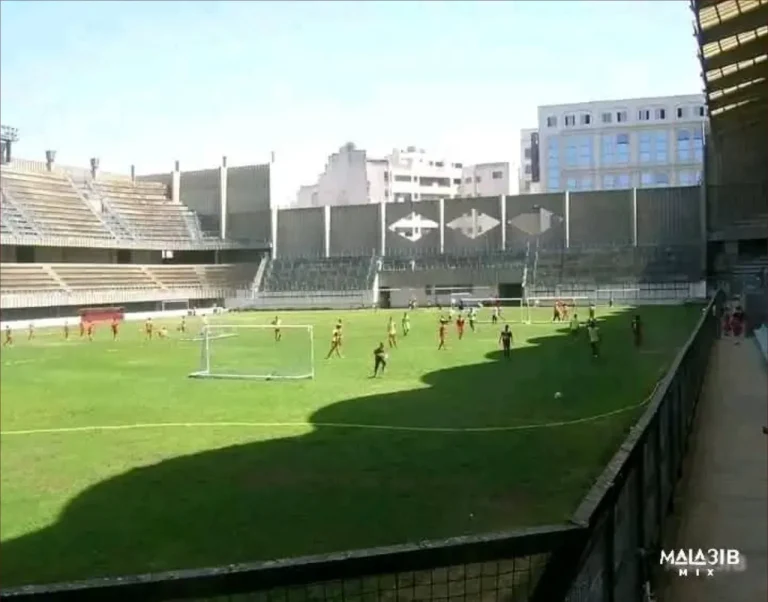 ملعب العربي بن مبارك بالدار البيضاء