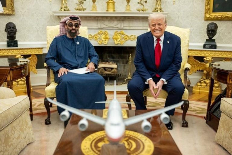 ترامب والإمارات
