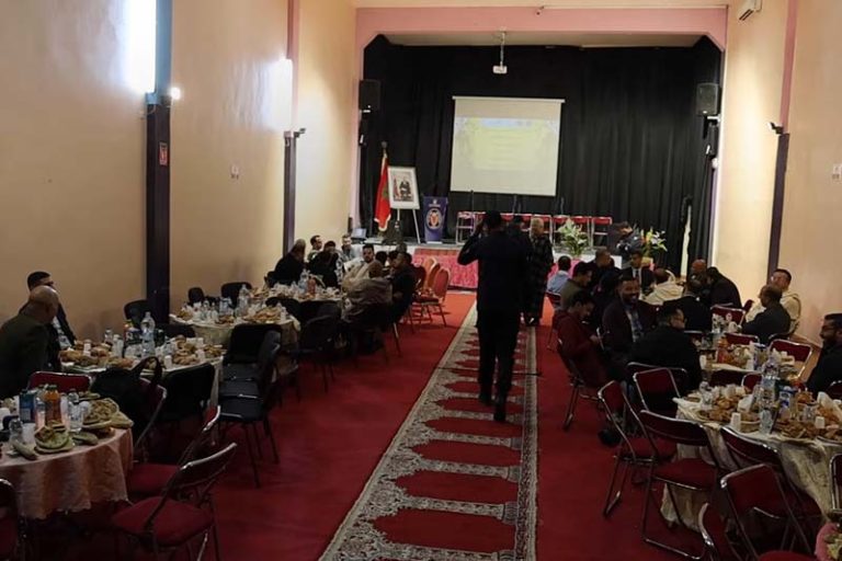 إفطار جماعي يجمع النزلاء الأحداث بعائلاتهم في سجن عين السبع بالبيضاء