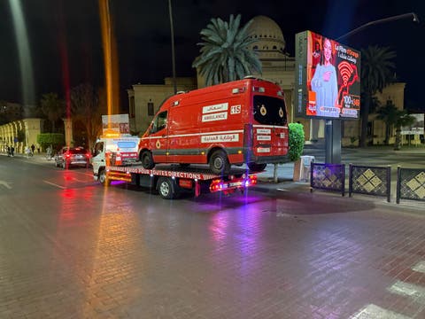 حادث سير مروعة تتسبب في انقلاب سيارة اسعاف بمراكش(صور)