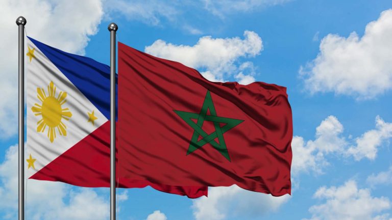الملك والرئيس الفليبيني يتبادلان التهنئة بمناسبة الذكرى ال50 للعلاقات بين البلدين