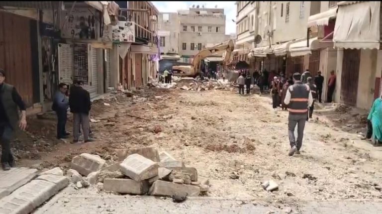 حملة قوية لتحرير الملك العمومي بسوق لهديم