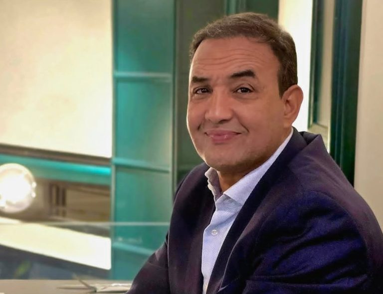 رشيد الوالي يحتفل بعيد ميلاده الستين بتدوينة مليئة بالعبر
