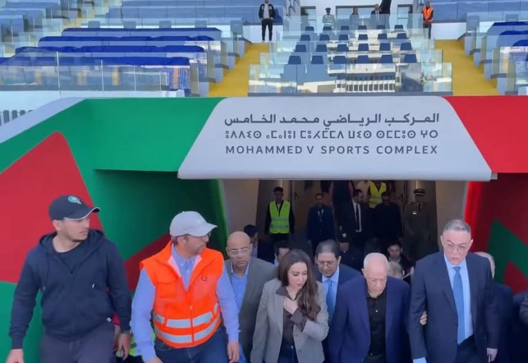 لقجع يزور "دونور" و يطلع على الصغيرة و الكبيرة قبل افتتاح المركب