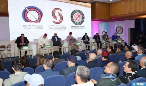 الدعوة بالرباط إلى تعزيز أدوار الصحافة في مواكبة الأوراش الكبرى للمملكة