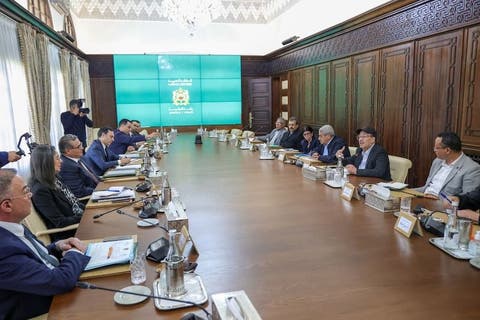 الحكومة تجدد التزامها بالحوار الاجتماعي وتستعرض تدابير تحسين الدخل والمعاشات