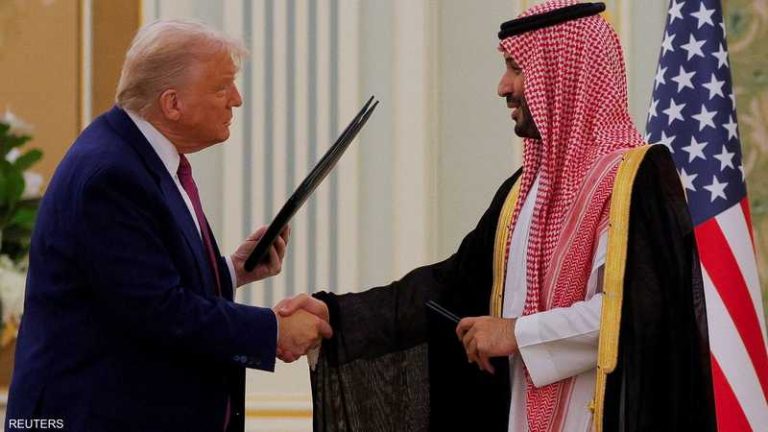 بمليارات الدولارات.. ترامب وبن سلمان يوقعان أكبر صفقة أسلحة في التاريخ