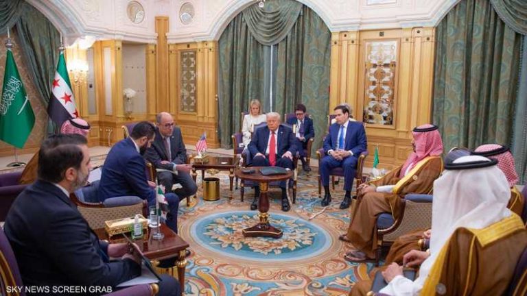 دعوة للانضمام للاتفاقيات الإبراهيمية.. هذه تفاصيل الحوار بين ترامب والشرع