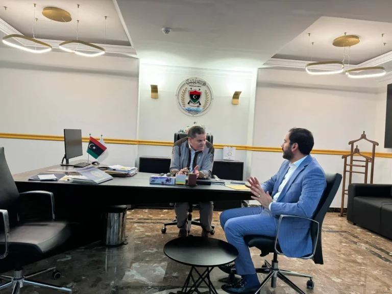 ليبيا.. حبس مسؤولين كبار بقضية استيراد أدوية من العراق