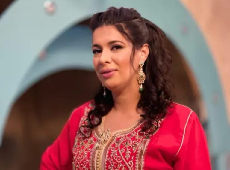 مونية لمكيمل تنهي تصوير مشاهدها في فيلم "ميلو" تحت إدارة نور الدين دوكنة(صورة)