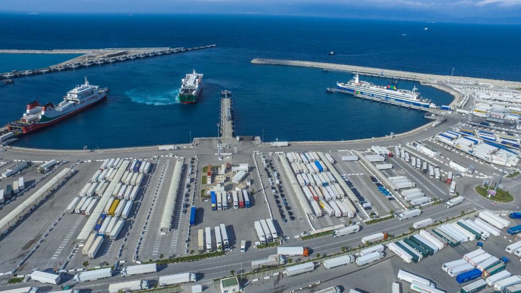 موانئ المغرب