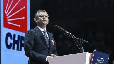 أوزجور أوزيل، زعيم حزب الشعب الجمهوري التركي المعارض