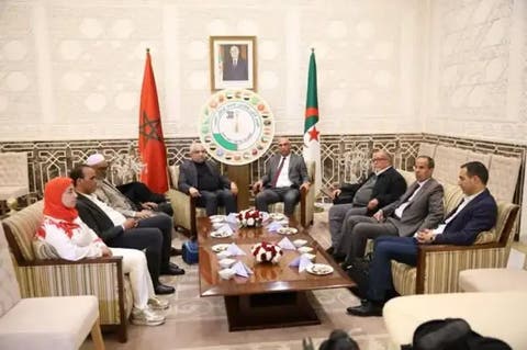 وفد برلماني مغربي يحل بالجزائر رغم القطيعة… خطوة جريئة تُربك الحسابات