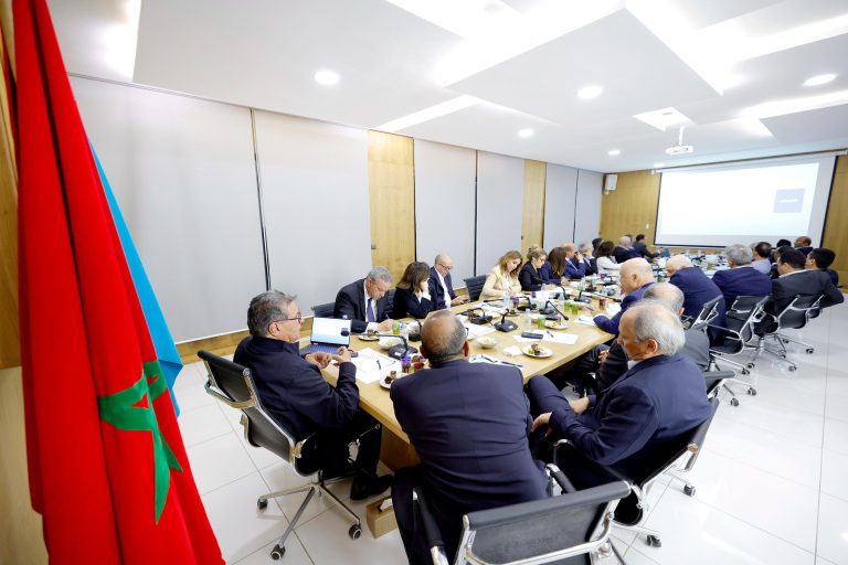 "الأحرار" يثمن انخراط الحكومة في التنزيل الأمثل للأوراش الاجتماعية