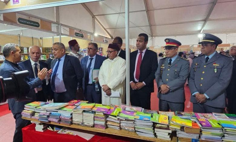 المعارض الجهوية للكتاب.. فعاليات لترسيخ تقاليد القراءة وتعزيز مكانة الكتاب 1 المعارض الجهوية للكتاب.. فعاليات لترسيخ تقاليد القراءة وتعزيز مكانة الكتاب