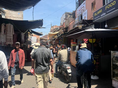 الفرقة السياحية بمراكش تتصدى للإرشاد السياحي غير المرخص+صور
